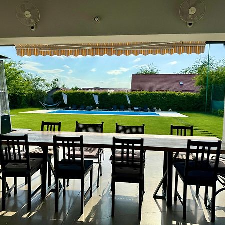Lahuzur - Casa De Vacanta - Therme Balotesti & Aeroport Otopeni Săftica Exteriér fotografie